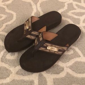 Coach flip flops women’s size 8.5